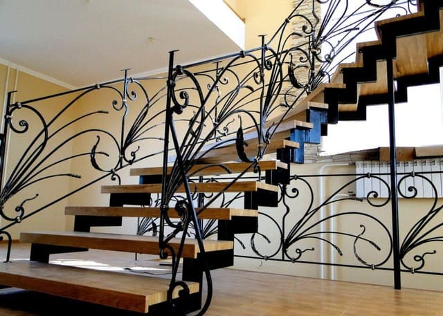 кованые и сварные лестницы Пушкино